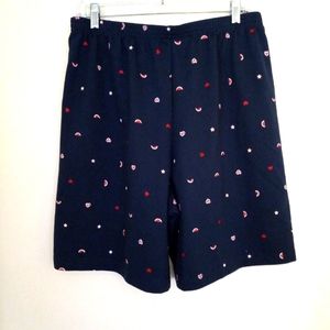 Cricket Lane Collection women's pull on knit shorts size L with stars & …